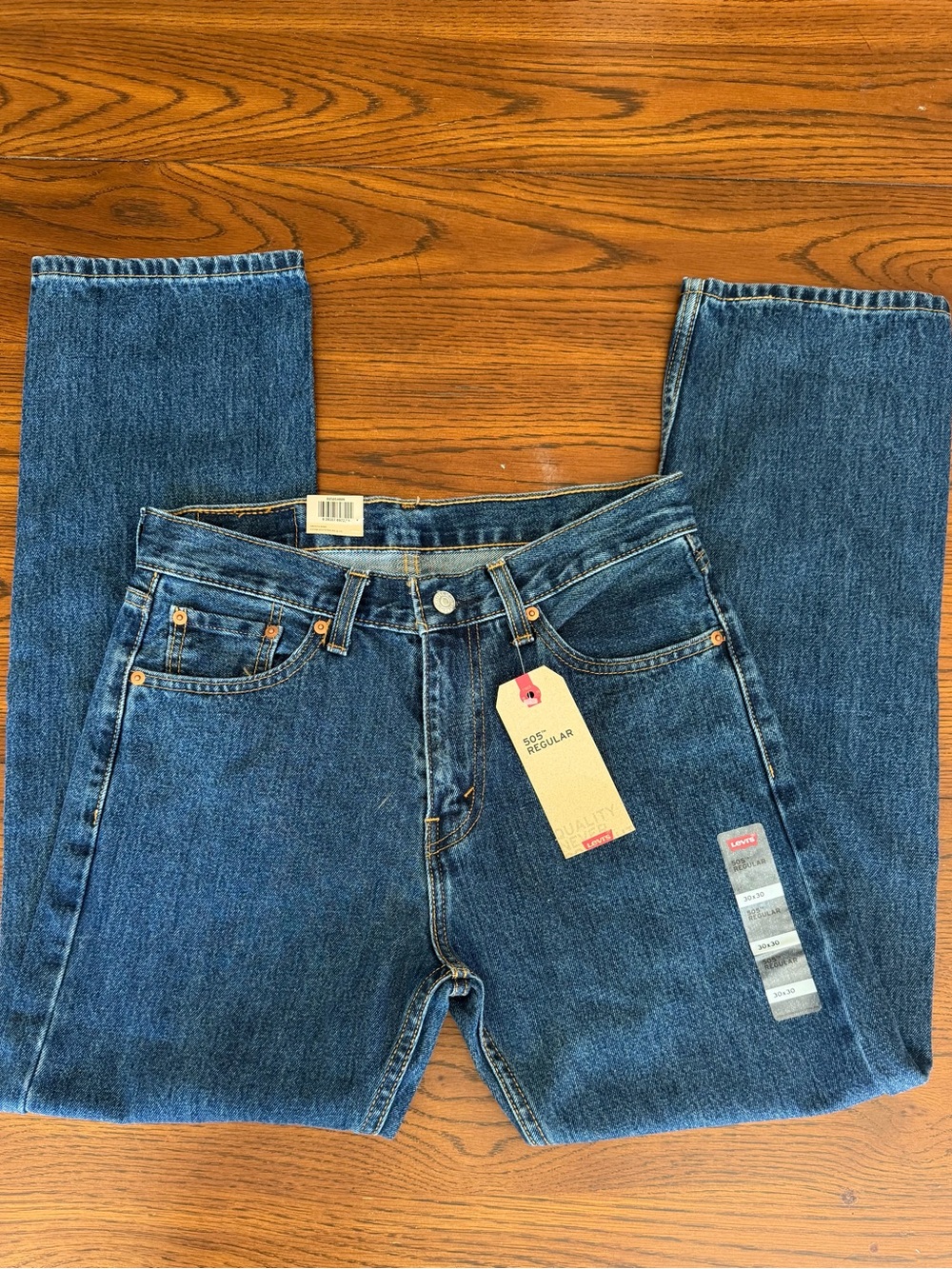 Levi's Men's Dark Blue Relaxed Fit Jeans